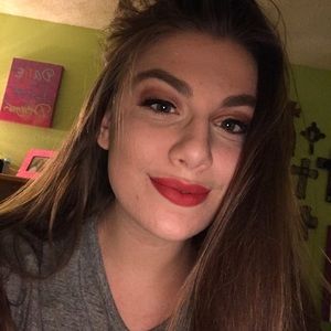 Meet your Posher, Allyson